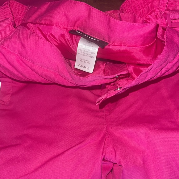 Snow Pants - Picture 3 of 7